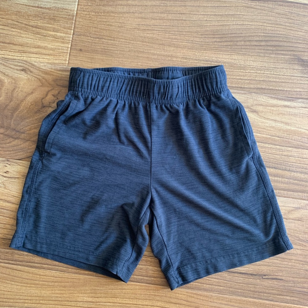 Boy’s Athletic Shorts Size XS/5 Old Navy